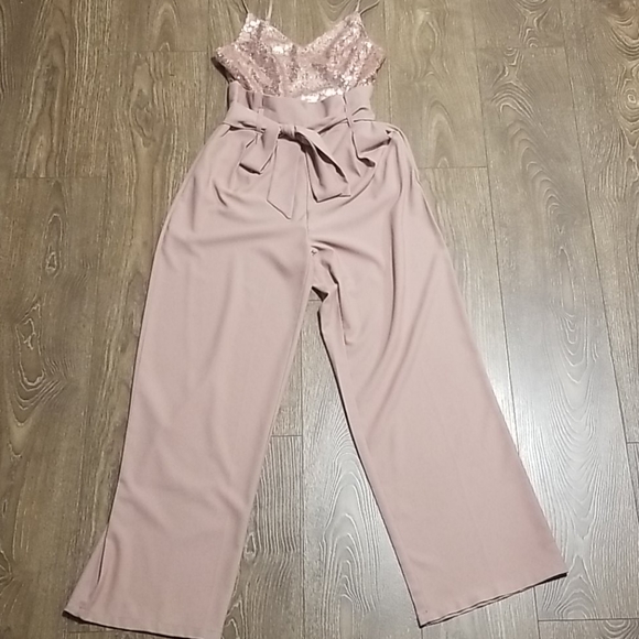 Jumper - Picture 1 of 6